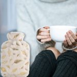 chauffe mains bouillotte plumes dorées