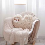 coussin peluche paresseux