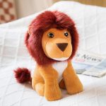 jouet peluche petit lion