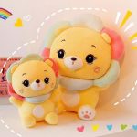 lion mignon en peluche géante