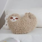 peluche douce paresseux