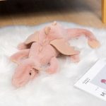 peluche dragon pour enfant