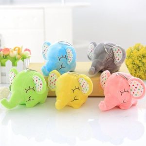 peluche éléphant heureux
