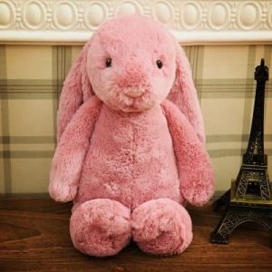 peluche lapin rose