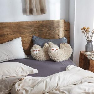 peluche paresseux coussin