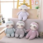 peluche paresseux rose
