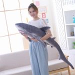 peluche requin blanc à câliner