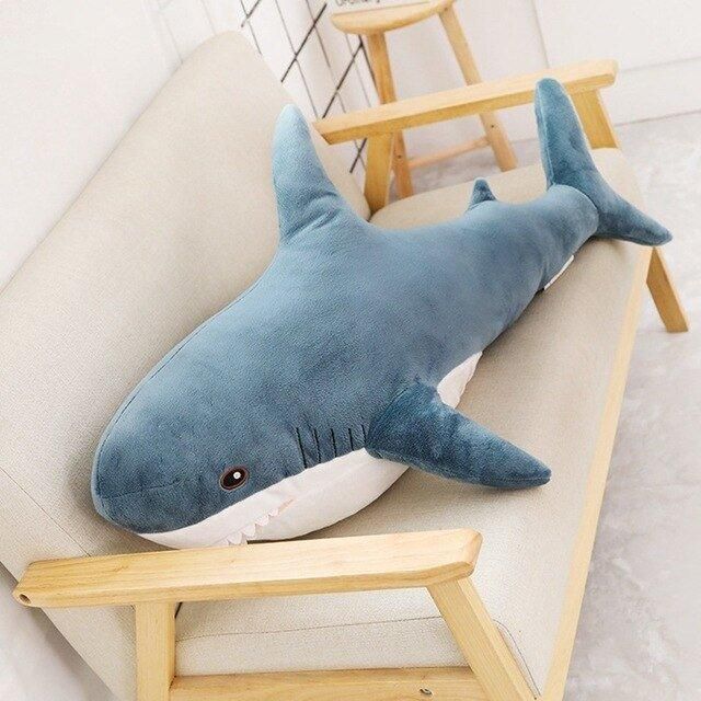 peluche requin géant