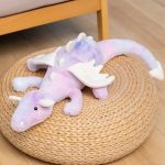 peluche rose dragon