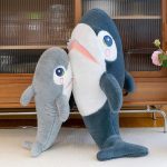requin en peluche size XXL